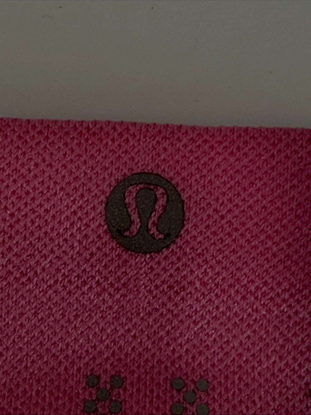 NEW Lululemon Power Stride Crew Socks Size L in Candy Cloud Reflective Cushioned